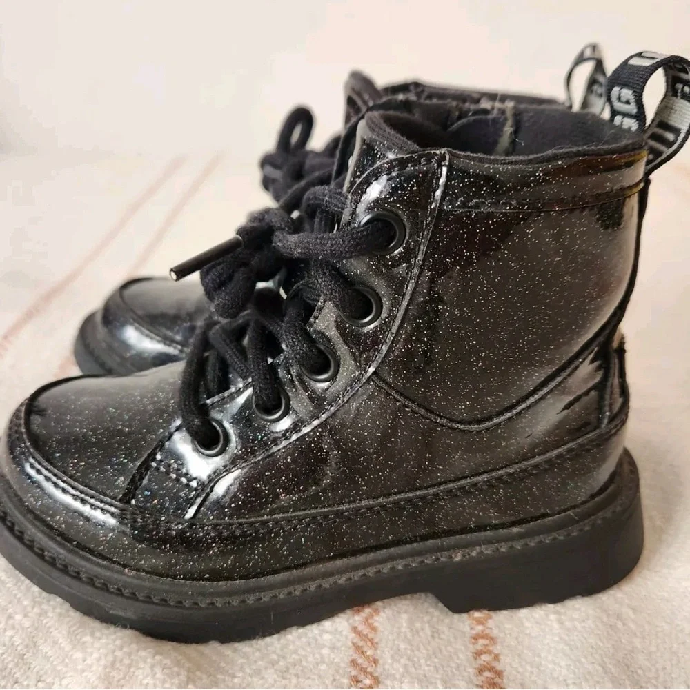 UGG AUSTRALIA ROBLEY Black Glitter Kids Boots size 6